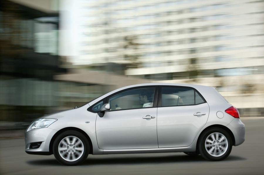  Toyota Auris 2007 года  (фото 61 из 92)